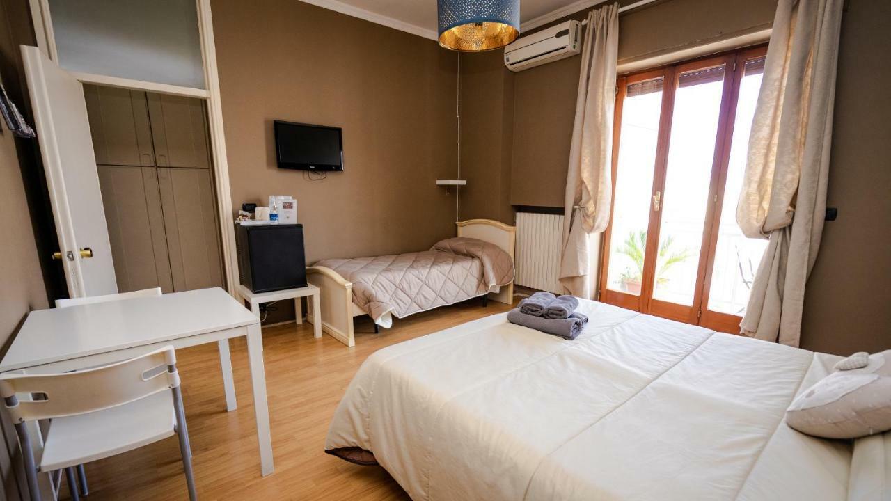 Cconforthotels R&B Dolci Emozioni Барі Екстер'єр фото